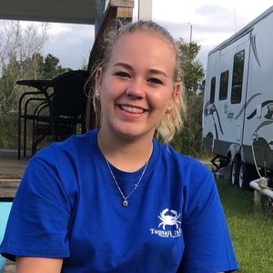 Meet your Posher, Leann